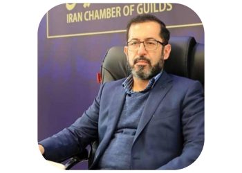 معتمد وزیری به نمایشگاه تهران رفت