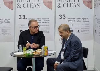 ملاقات رئیس انجمن برگزارکنندگان نمایشگاه‌های بین‌المللی ایران با عضو هیأت مدیره UFI