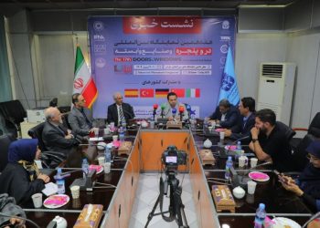 هفدهمین نمایشگاه بین‌المللی در و پنجره با حضور ۷ کشور خارجی
