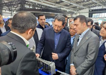 بازدید وزیر صمت و معاون فناوری ریاست جمهوری از نمایشگاه ایران کانماین ۲۰۲۵