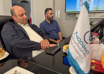 عضو هیأت مدیره انجمن برگزارکنندگان نمایشگاه‌های ایران: سالن‌های همایش نمایشگاه را به صورت رایگان در اختیار تشکل‌ها بگذارید